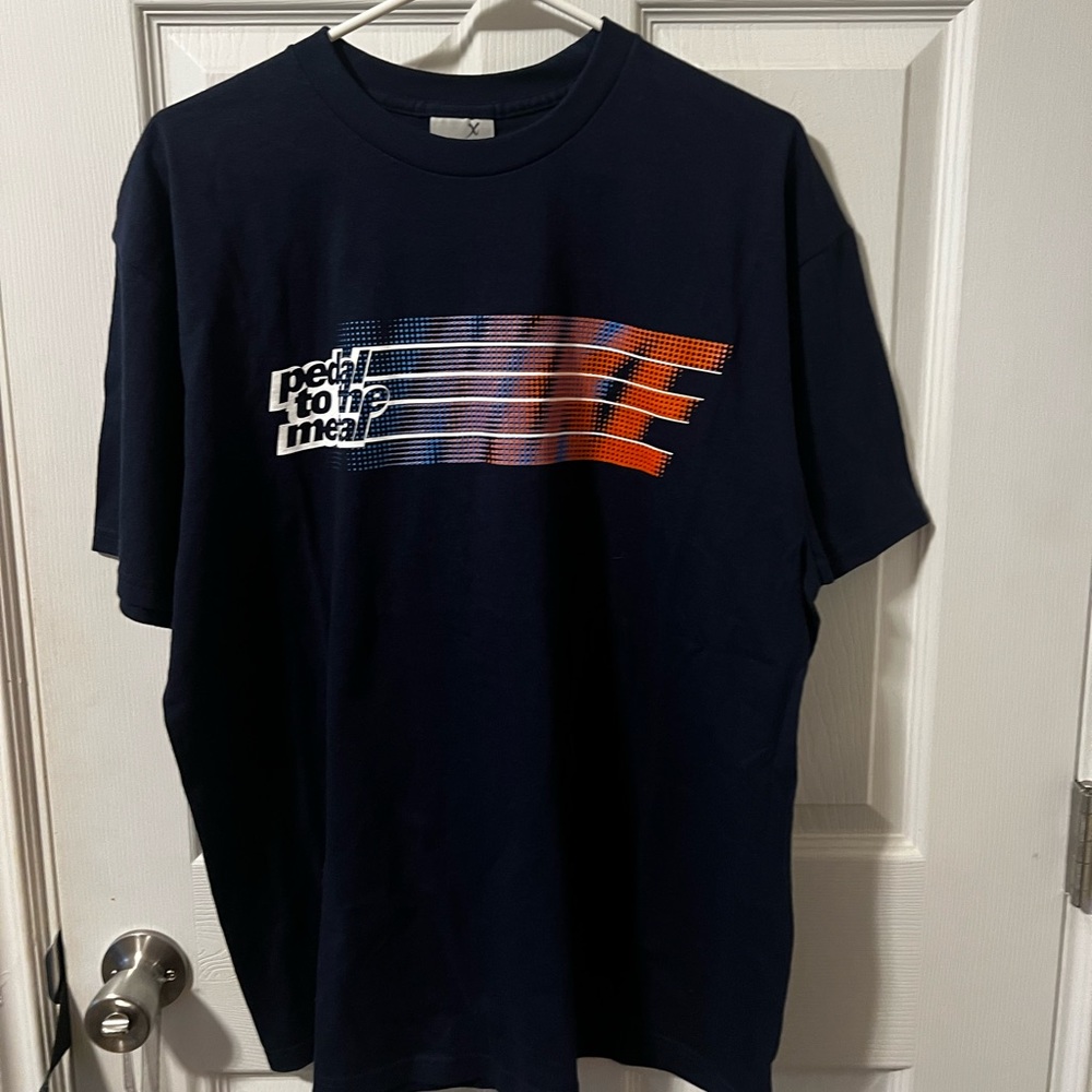 Nike Spell Out T-Shirt Motion Logo Pedal To The Medal Graphic T-Shirt 2000’s